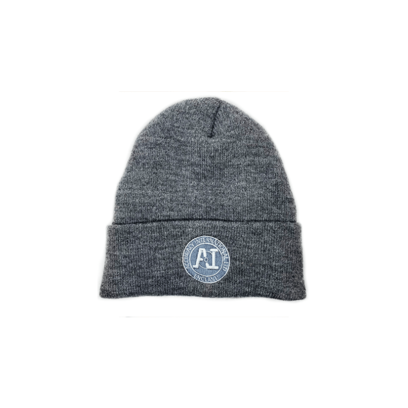 Knitted hat with hem