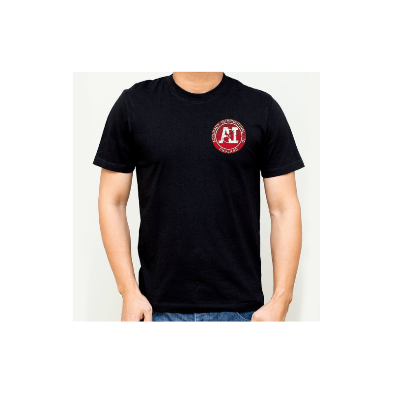T-shirt black