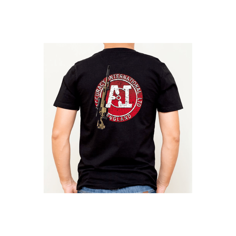 T-shirt black